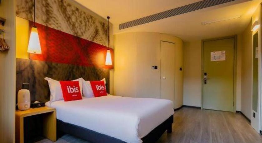 Ibis Xi'An First Gaoxin Rd Hotel Exterior photo