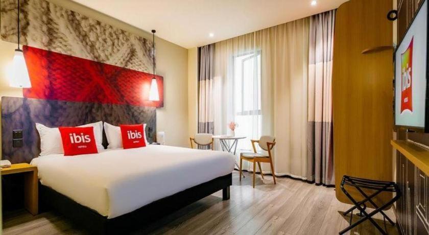Ibis Xi'An First Gaoxin Rd Hotel Exterior photo