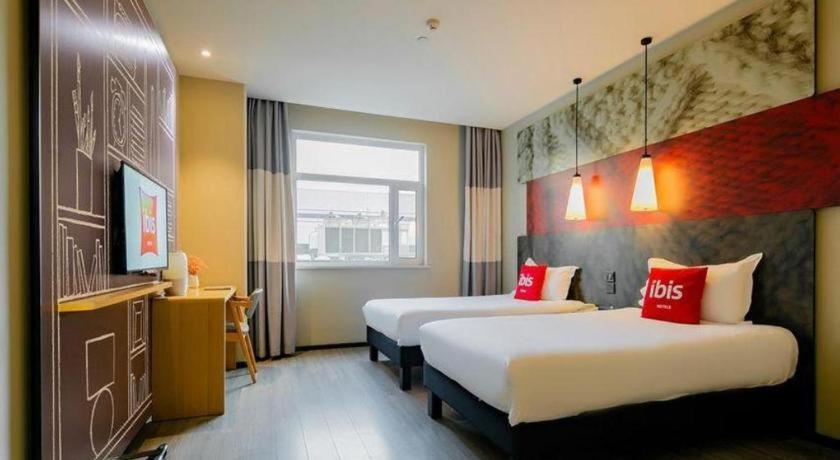 Ibis Xi'An First Gaoxin Rd Hotel Exterior photo